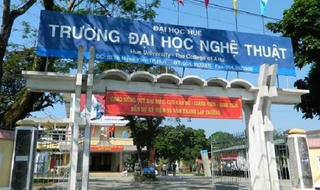 Trường Đại học Nghệ thuật Huế chấm dứt hợp đồng với hàng chục cán bộ, giảng viên