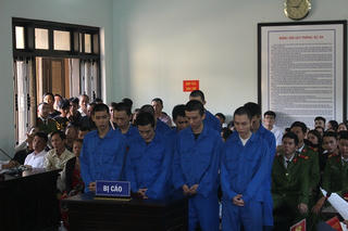 Đòi nợ không được, rủ bạn lập mưu đánh chết người