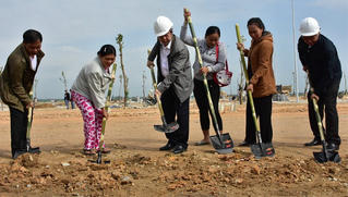Khởi công xây dựng 25 nhà ở cho hộ nghèo thuộc đề án di dời dân ra khỏi  khu vực I Kinh thành Huế
