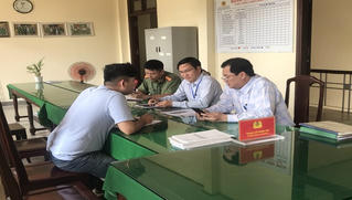 Tung tin đồn thất thiệt về dịch Covid-19 trên Facebook, người đàn ông bị phạt 10 triệu đồng