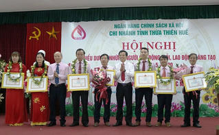 NHCSXH Chi nhánh TT-Huế biểu dương lao động giỏi, lao động sáng tạo