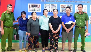 Bắt giữ nhóm người cùng gia đình chuyên dùng ô tô đi trộm tại bệnh viện