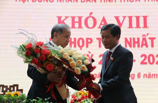 Thừa Thiên Huế bầu Chủ tịch UBND tỉnh