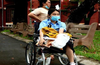 Xem xét đặc cách công nhận tốt nghiệp THPT cho 1 thí sinh bị tai nạn 