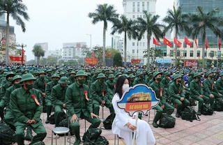 Hơn 1.450 thanh niên Thừa Thiên Huế lên đường nhập ngũ