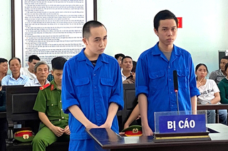 Tổ chức sử dụng trái phép chất ma túy, 2 thanh niên ở Quảng Trị lĩnh hơn 14 năm tù