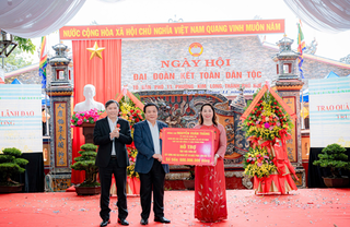 Ủy viên Bộ Chính trị Nguyễn Xuân Thắng dự Ngày hội đại đoàn kết toàn dân tộc ở Thừa Thiên Huế