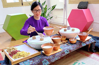 “Xé màn” hậu cung cùng phấn nụ