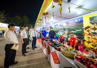 TP Huế: Trưng bày 'Không gian du lịch, di sản văn hóa, danh thắng và sản phẩm thủ công truyền thống Việt Nam'