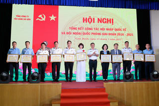 Tân cảng Sài Gòn hoàn thành xuất sắc công tác hội nhập quốc tế và đối ngoại quốc phòng