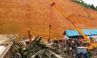 Hai công nhân Việt tử vong vì sập giàn giáo tại Lào