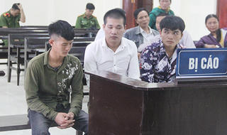 Rủ bạn đi hiếp dâm người yêu