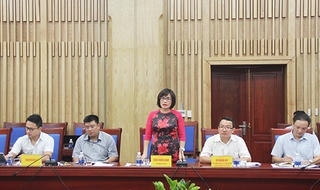 Thứ trưởng Đặng Hoàng Oanh kiểm tra tình hình thi hành pháp luật về điều kiện đầu tư kinh doanh tại Nghệ An