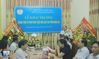 Ra mắt trung tâm tư vấn pháp luật Nghệ An