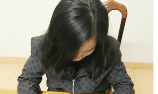 Cho học sinh chưa đủ 18 tuổi vay nặng lãi, dùng hung khí đe dọa đòi tiền