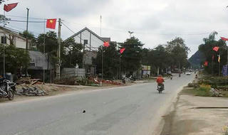 Truy tìm xe ô tô gây tai nạn chiều cuối năm khiến một cụ bà tử vong trên QL7