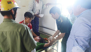 Phương thuốc kỳ diệu cứu sống cô vợ trẻ ăn lá ngón tự tử 