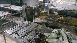 Khởi tố nam bệnh nhân đốt giường bệnh, khống chế nữ điều dưỡng mang thai 