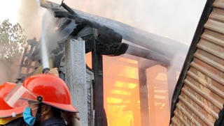 “Bà Hoả” ghé thăm nhà thờ họ ngày rằm tháng 7