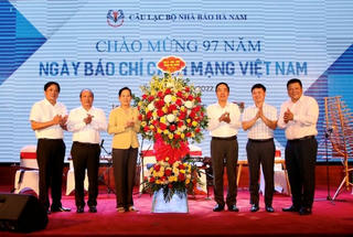 Câu lạc bộ Nhà báo Hà Nam phát động cuộc thi viết về quê hương