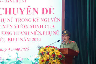 Trưởng Ban Thanh niên Công an tỉnh Hà Nam nhận giải thưởng cao quý Giải thưởng Lý Tự Trọng 