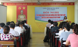 Quảng Bình bồi dưỡng kiến thức pháp luật cho các chức danh bổ trợ tư pháp 