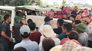 Đón thi thể nạn nhân tử vong ở Anh về Quảng Bình
