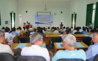 Trường CĐ Luật miền Trung: Khai giảng lớp bồi dưỡng kiến thức pháp luật kinh doanh cho doanh nghiệp