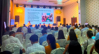 Quảng Bình chia sẻ biện pháp bảo vệ môi trường kết hợp tư vấn pháp luật và triển lãm ảnh photovoice