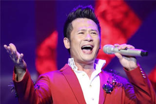 Bầu sô "khóc" vì liveshow ế 