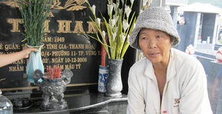 Cô giáo thích "làm bạn với ma” sau cái chết thảm khốc của học sinh