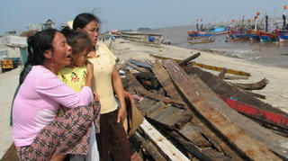 Những ngôi làng “góa” phụ