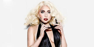 Lady Gaga bị cưỡng hiếp năm 19 tuổi