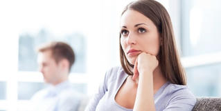 Thiệt thòi đủ đường khi chồng chỉ biết lo cho nhà nội