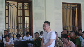 Cựu thiếu tá công an cùng 4 đồng phạm lĩnh án tử hình vì buôn ma túy