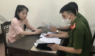 Nghệ An: Bắt nữ 9X cho vay lãi suất “cắt cổ” 252%/năm