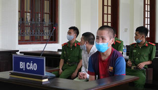 Vì 1 triệu đồng, ông bố 2 con trả giá bằng 15 năm tù