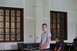 Nhiễm HIV vẫn đi buôn ma túy