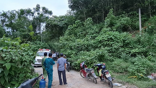 Tá hỏa phát hiện bộ xương người trong rừng