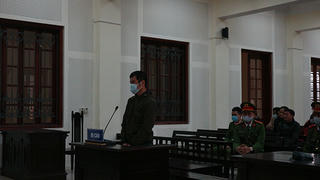 "Ham" 10 triệu đồng đổi lấy 20 năm tù