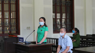 “Nữ quái” bán cả em họ sang Trung Quốc 