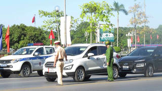 Người dân cần giấy tờ gì khi ra đường ở TP Vinh?