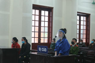 Chủ nhà và giúp việc cùng vào tù vì buôn hồng phiến