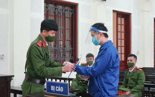 Ông bố trẻ mất cả mạng sống sau lần đi mua gia súc