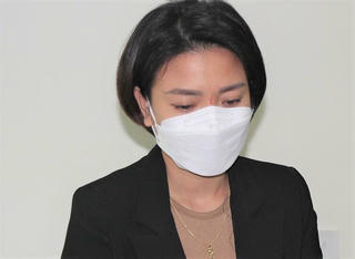 Dùng thủ đoạn gian dối chiếm đoạt tiền tỷ khi chơi bát phường