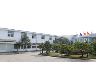 Nhiều công nhân mắc COVID-19, một nhà máy ở Nghệ An dừng hoạt động