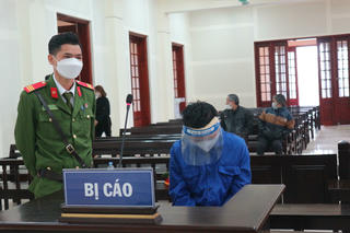 Lừa “chạy” liên thông vào trường y, chiếm đoạt tiền tỷ