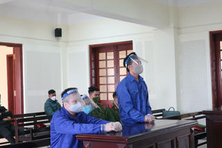 Đang nợ án tù vẫn mua bán trái phép ma túy