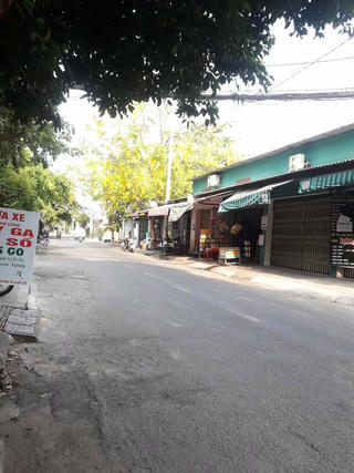 Sài Gòn lần đầu “vắng hơn Tết”