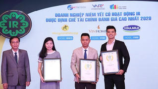 Vinh danh 18 doanh nghiệp niêm yết có quan hệ nhà đầu tư tốt nhất